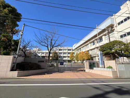 江戸川区立平井南小学校 430ｍ