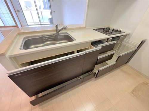 キッチン収納（下）