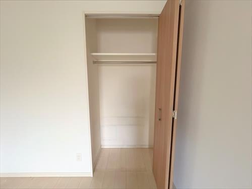 クローゼット（洋室約６帖）