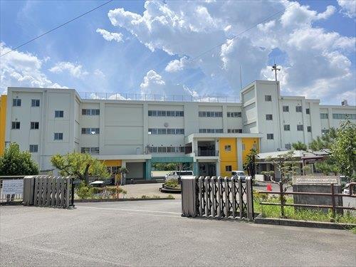 飯能市立加治東小学校 1260ｍ