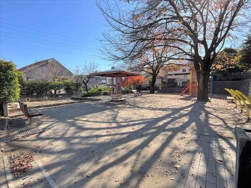 松郷西公園:600m