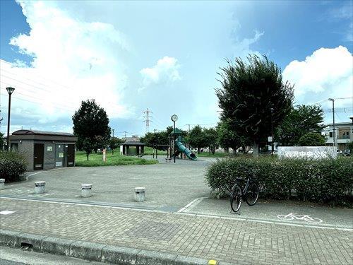 藤沢中央公園:490m