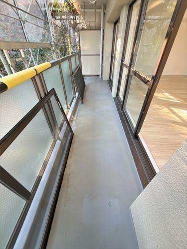 バルコニー（リビング側）