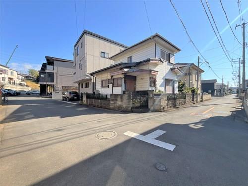 隣接道路を含む現地