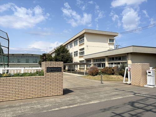 所沢市立小手指中学校 2030ｍ