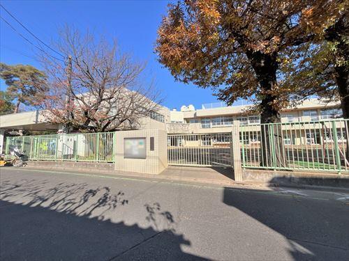 所沢若草幼稚園 790ｍ