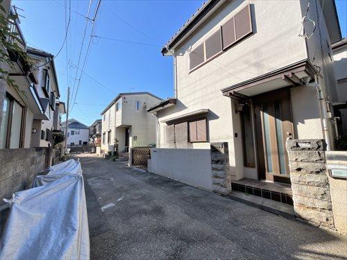 前面道路を含む現地（右手）