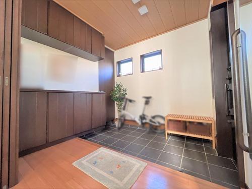 玄関（2026年1月撮影）