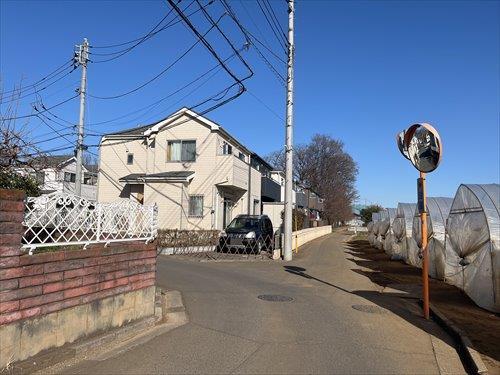 南側道路（2026年3月撮影）