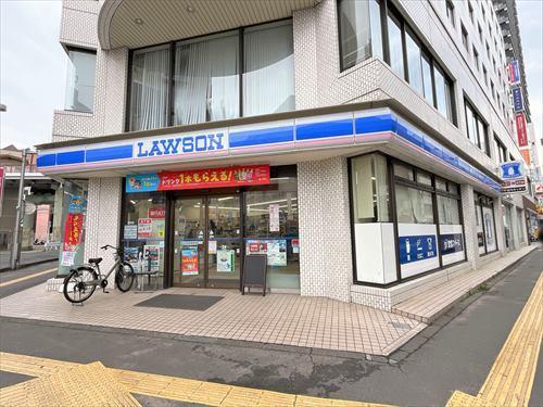 ローソン川越駅西店 190ｍ
