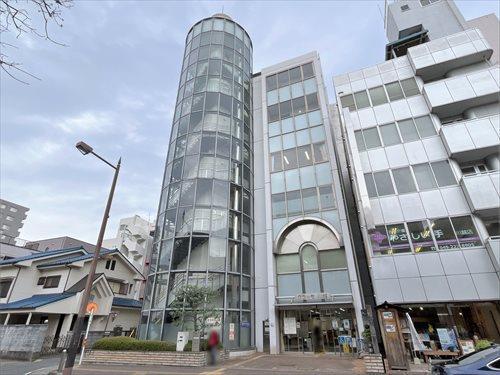 川越市立川越駅東口図書館 570ｍ