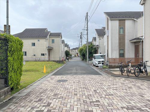 前面道路（物件：左手）