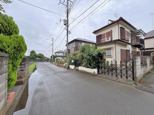 前面道路を含む現地（右手）