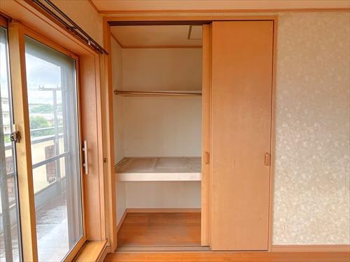 クローゼット（2F洋室9帖）