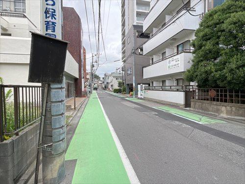 前面道路（物件：左手）
