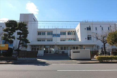 浦安市立見明川小学校まで150m