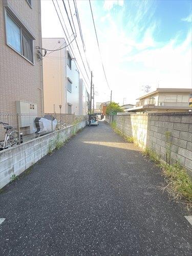 前面道路および通路