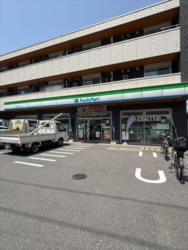 ファミリーマート菅野１丁目店まで390ｍ