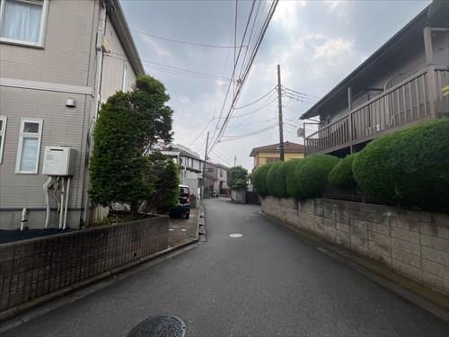 前面道路（2025年7月撮影）