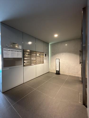 エントランスホール（2025年9月撮影）