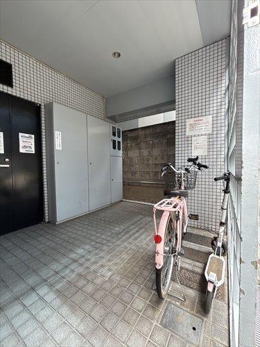 駐輪場（2025年9月撮影）