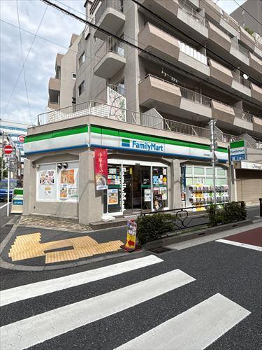 ファミリーマート文京本郷店まで120ｍ