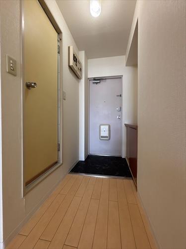 玄関（2025年9月撮影）