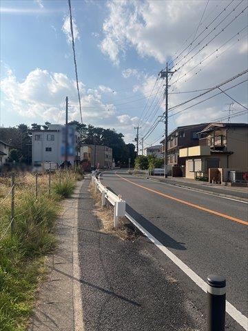 北側　前面道路
