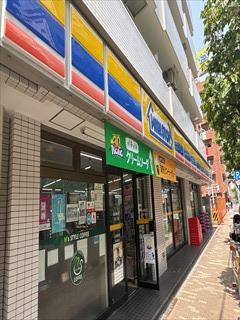 ミニストップ入谷2丁目店まで120ｍ