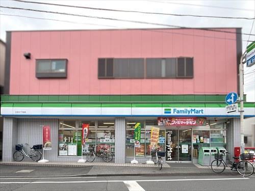 ファミリーマート立石三丁目店まで180m