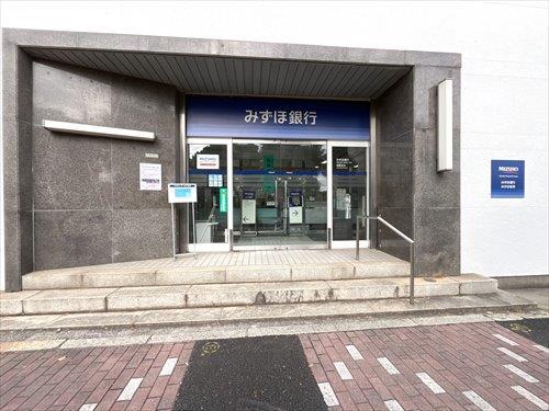 みずほ銀行葛飾支店まで200m