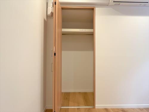 クローゼット（洋室約4.3帖）