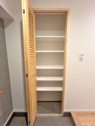 シューズボックス