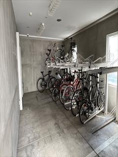 自転車駐輪場
