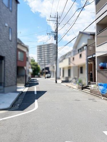 南側前面道路 南側前面道路