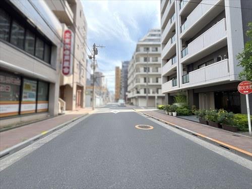 前面道路（2026年5月撮影）