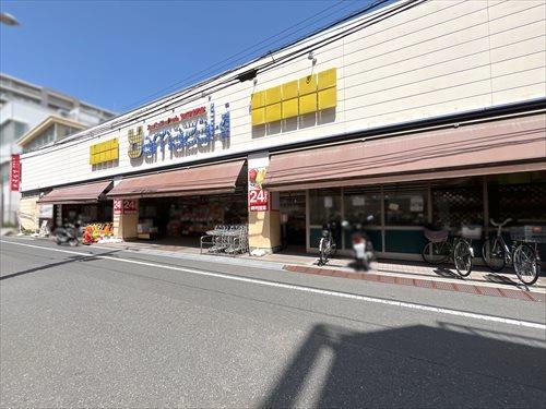 スーパーヤマザキ三筋店240m