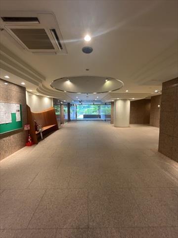 EVホール