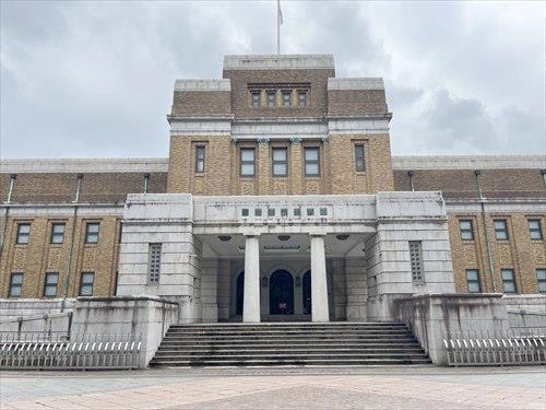 国立科学博物館 810ｍ