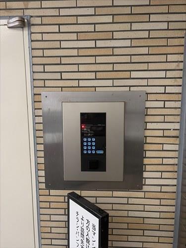 インターホン