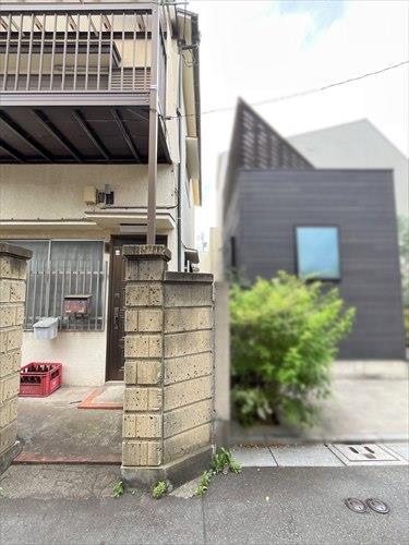 隣地隣接状況（右手）