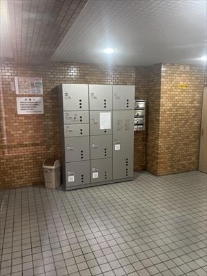 宅配ボックス