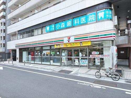 セブンイレブン足立綾瀬3丁目東店150m