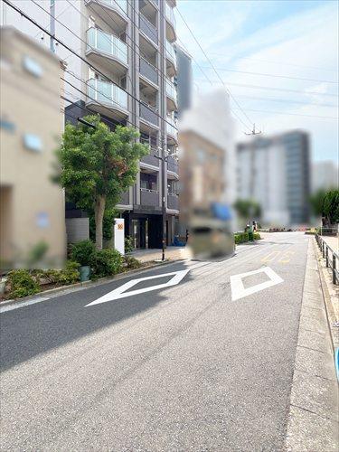 現地前道路