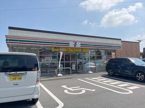セブンイレブン所沢上新井2丁目店540m セブンイレブン所沢上新井2丁目店540m