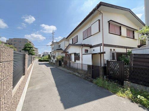 前面道路を含む現地(右手) 前面道路を含む現地(右手)