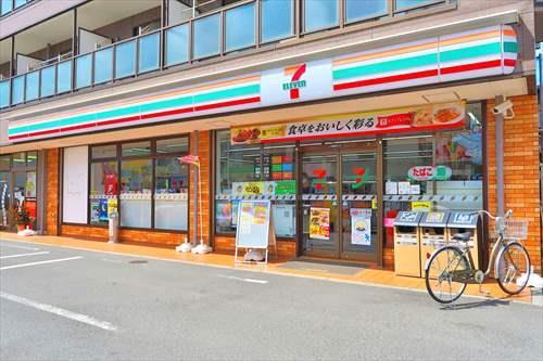 セブンイレブン蒲生旭町店まで270m