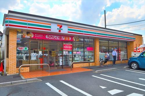 セブンイレブン太田窪5丁目店まで540m