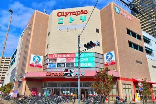 Olympic武蔵浦和店まで270m