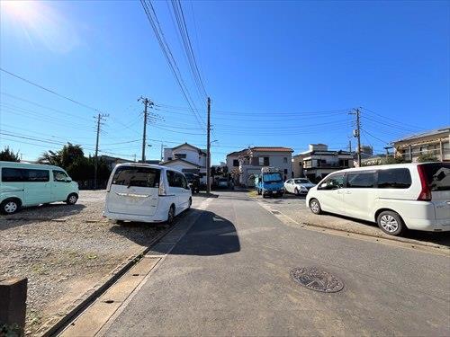 【前面道路2024年11月撮影】